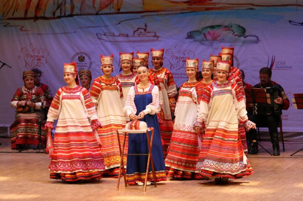 Выступление Рязанского государственного академического русского народного хора им. Е. Попова.