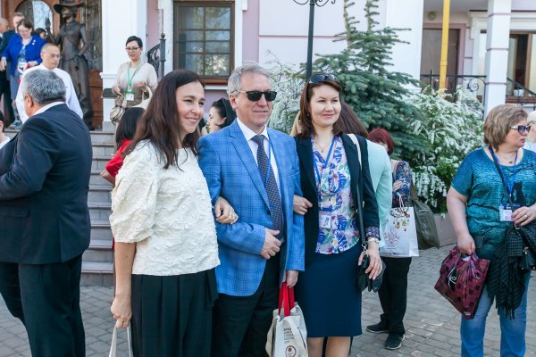 Участники Всероссийского библиотечного конгресса в Суздале