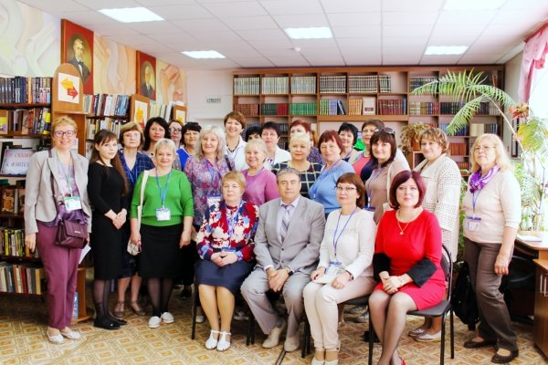 Участники выездного заседания Секции сельских библиотек в Первомайской библиотеке Ковровского района