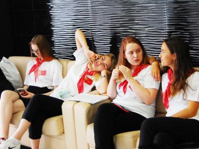 Церемония открытия и Пленарное заседание в Городском концертном зале в Туле