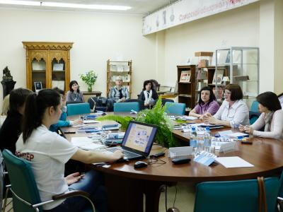 Заседания Секций и Круглых столов